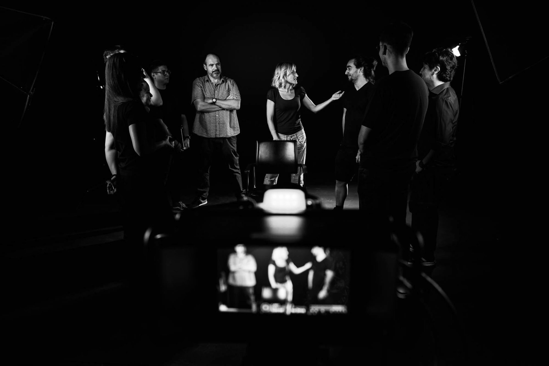 Imagen de Lokebit con un equipo de staff